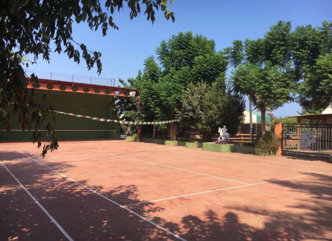 Escuela en Castellón con amplias instalaciones